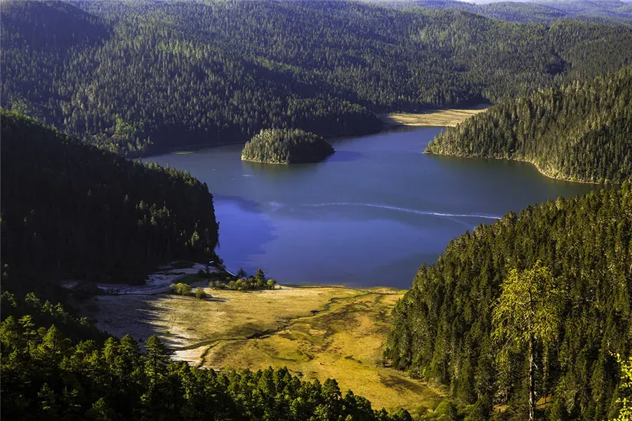 Winding Bitahai Lake with small island