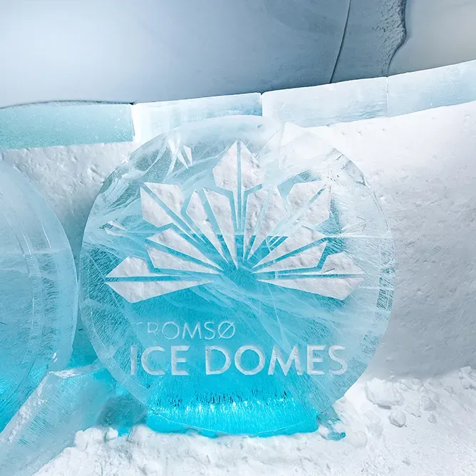 Exterior view of Tromsø Ice Domes snow park in Tamokdalen valley